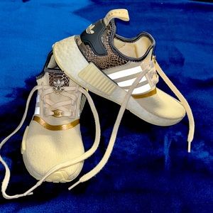 ADIDAS Off white/Snake NMD R1 Sneakers